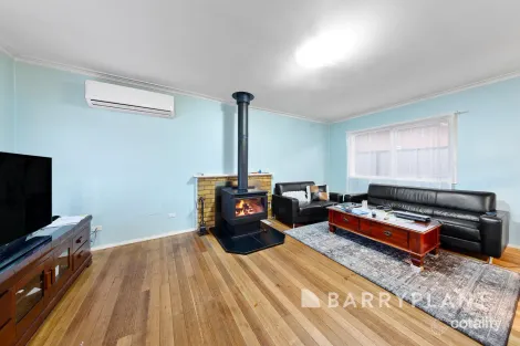 Property photo of 22 Perrett Avenue St Albans VIC 3021