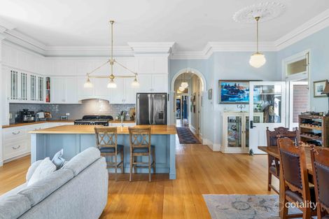 Property photo of 33 King Street Lorn NSW 2320