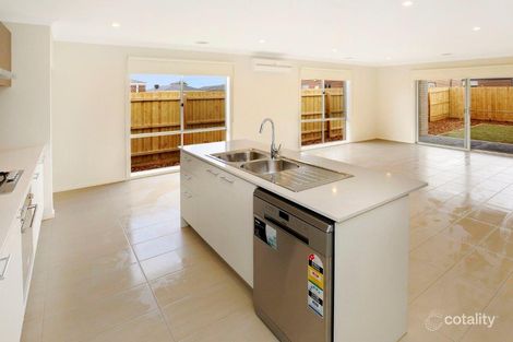 Property photo of 5 Horan Way Weir Views VIC 3338