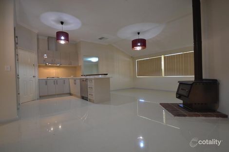 Property photo of 18 Groundlark Close East Cannington WA 6107