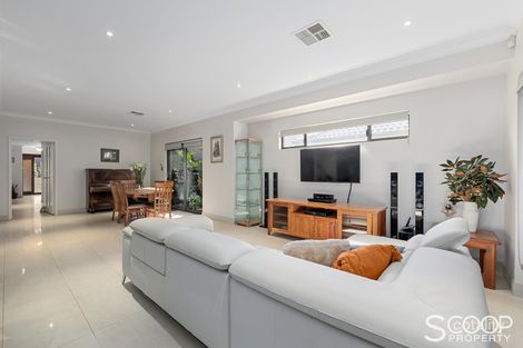 8 Terrene Lane, O'Connor, WA 6163