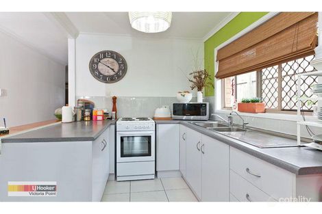 Property photo of 6 Heeler Court Redland Bay QLD 4165