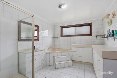 Property photo of 3 Takoma Court Norlane VIC 3214