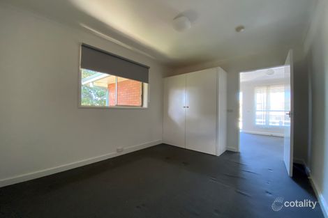 Property photo of 8/11 Waratah Avenue Glen Huntly VIC 3163