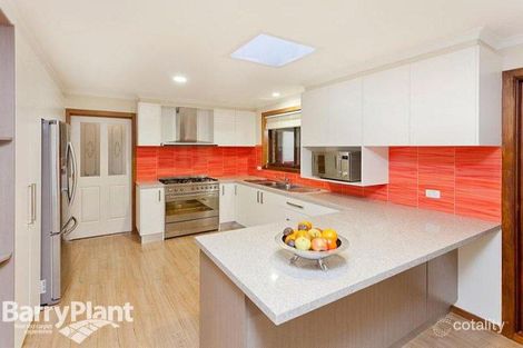 Property photo of 3 Trickey Court Altona Meadows VIC 3028