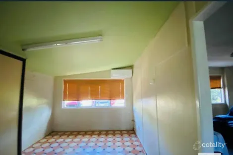 Property photo of 85 Beardmore Crescent Dysart QLD 4745