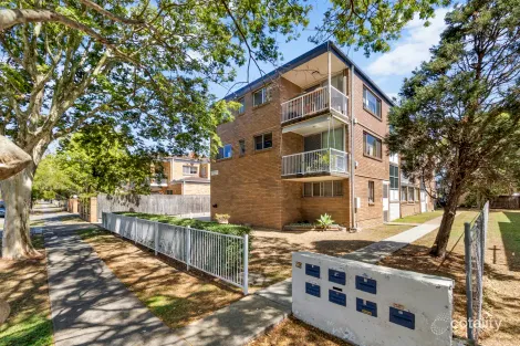 1/90 French St, Coorparoo, QLD 4151