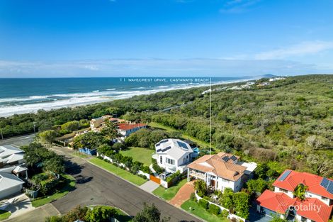 Property photo of 11 Wavecrest Drive Castaways Beach QLD 4567