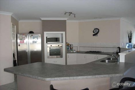 Property photo of 9 Shiralee Bend Carramar WA 6031