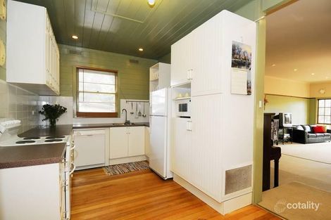Property photo of 18 Cresswell Crescent Mitcham VIC 3132