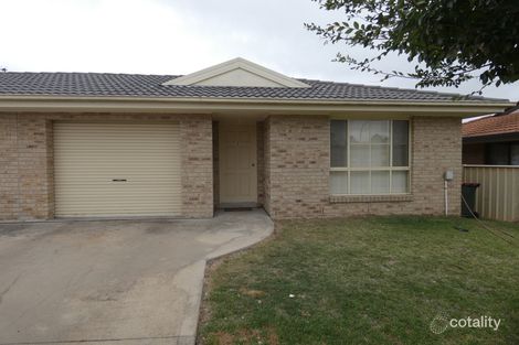 2/15 Conningdale Cres, Armidale, NSW 2350