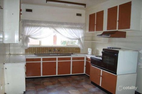 Property photo of 68 Royal Avenue Springvale VIC 3171