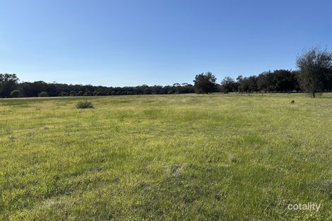 56 Shenton Rd, Woodanilling, WA 6316