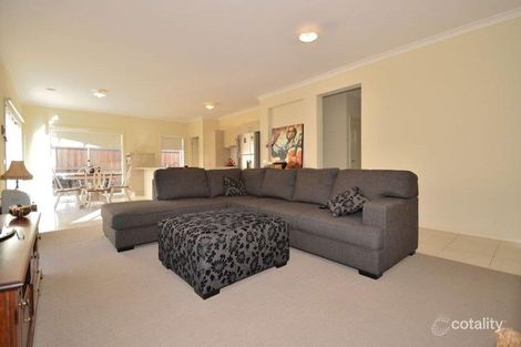 Property photo of 7 Markdale Way Doreen VIC 3754