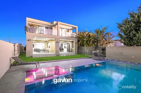 61 Queens Rd, Connells Point, NSW 2221