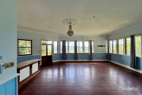 Property photo of 172 Staniland Drive Strathdickie QLD 4800