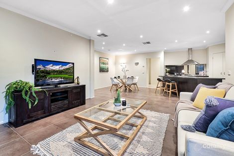 Property photo of 4 Moreton Bay Boulevard Lyndhurst VIC 3975