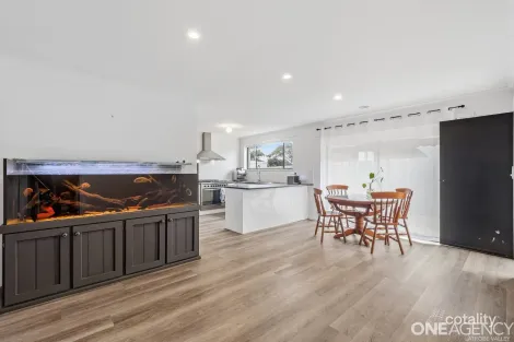 1 Oak Ave, Traralgon, VIC 3844