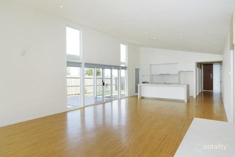 Property photo of 34 University Drive Highton VIC 3216