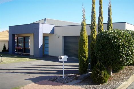 9 Captain Pl, Sheidow Park, SA 5158