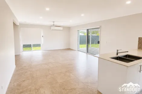 Property photo of 6 Perignon Circuit Beachmere QLD 4510