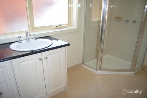 Property photo of 2/12 Kylemore Court Leopold VIC 3224