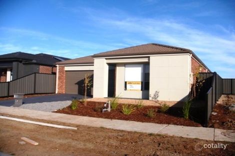 33 Upton Cir, Derrimut, VIC 3026