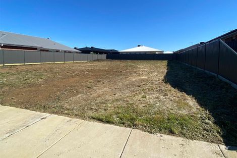 38 Tremain Dr, Lucas, VIC 3350