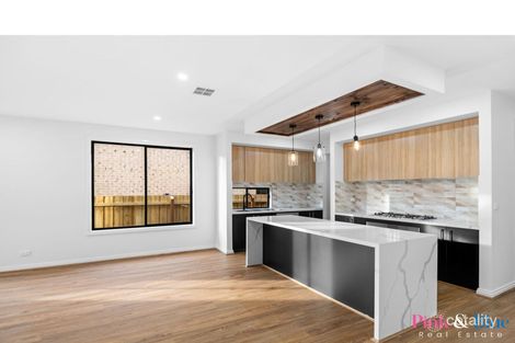 56 Lorikeet Cct, Rockbank, VIC 3335