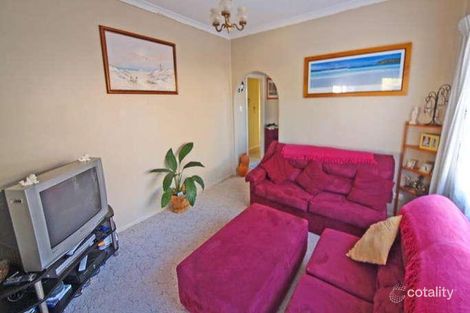 Property photo of 11 Munmorah Avenue Charmhaven NSW 2263