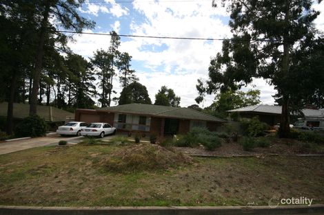 35 Pine Dr, Aberfoyle Park, SA 5159