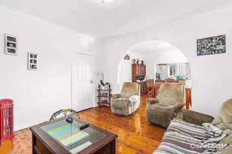 Property photo of 56 Minda Crescent Oak Flats NSW 2529