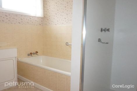 Property photo of 14 Bay Road Lindisfarne TAS 7015