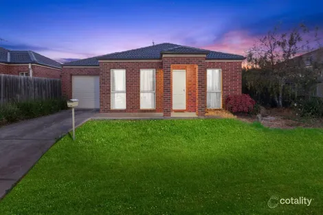 2/24 Swinburne Ct, Truganina, VIC 3029