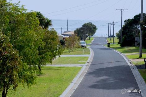 Property photo of 51 San Remo Parade San Remo VIC 3925