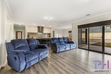 Property photo of 39 Weeks Road Ascot VIC 3551