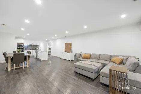 Property photo of 20 Miranda Drive Doreen VIC 3754