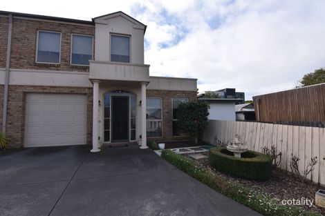 2/66 Noble St, Newtown, VIC 3220