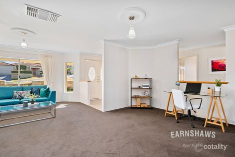 Property photo of 80 Stapleford Place Swan View WA 6056