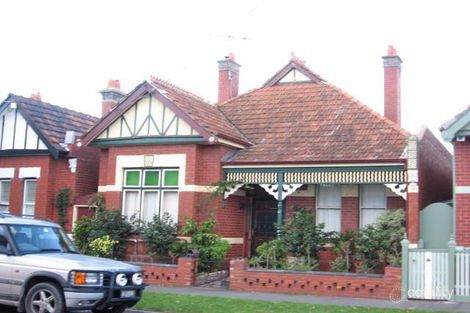 Property photo of 45 Dinsdale Street Albert Park VIC 3206