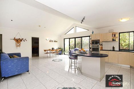 Property photo of 6 Canterbury Close Forest Lake QLD 4078