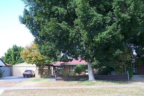 Property photo of 21 Eighth Road Armadale WA 6112