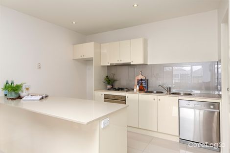 Property photo of 12/42-50 Napier Crescent Essendon VIC 3040