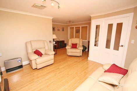 Property photo of 8 Birtles Grove Erskine WA 6210