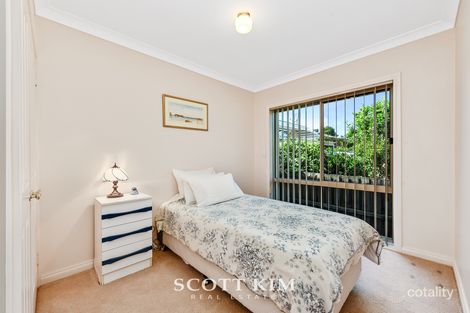 Property photo of 2/13 Milloo Crescent Mount Waverley VIC 3149