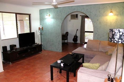 Property photo of 3 Vesterman Court Bushland Beach QLD 4818