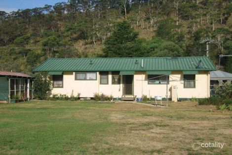 Property photo of 39 Foxlow Street Captains Flat NSW 2623