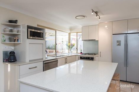 Property photo of 10 Berkshire Drive Beldon WA 6027