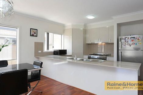 Property photo of 6 Alberfeldie Drive Truganina VIC 3029