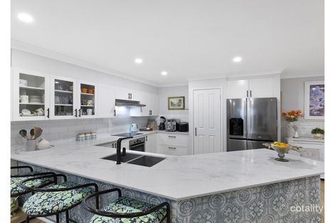 Property photo of 56 Bannister Drive Erina NSW 2250
